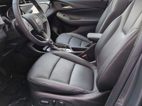 Used 2022 Buick Encore GX Essence w/ Experience Buick Package AWD/4WD image 17