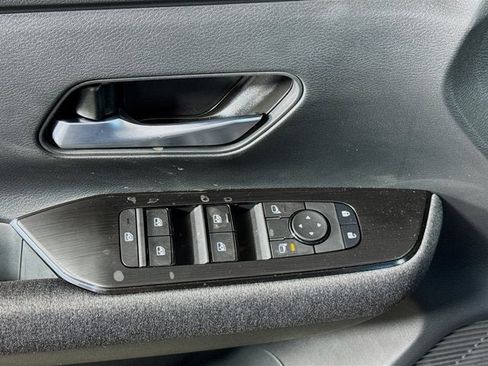 New 2026 Nissan Kicks SV w/ SV Premium Package image 21