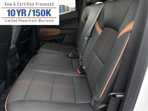 Used 2025 GMC Canyon AT4 image 14