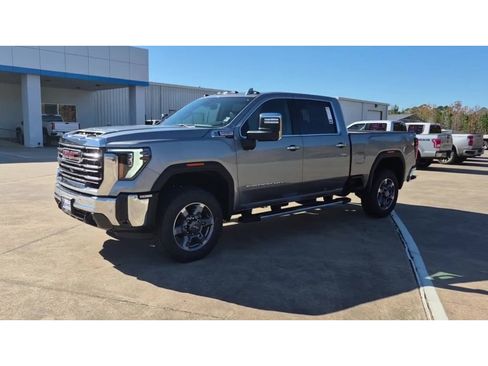 New 2026 GMC Sierra 2500 SLT image 4