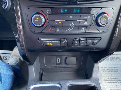 Used 2017 Ford Escape Titanium w/ Canadian Touring Package image 16