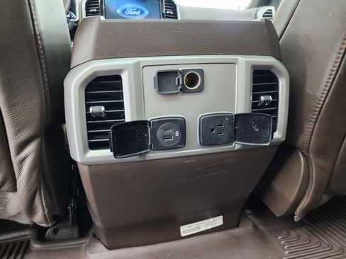 Used 2022 Ford F250 King Ranch w/ Tremor Off-Road Package image 39