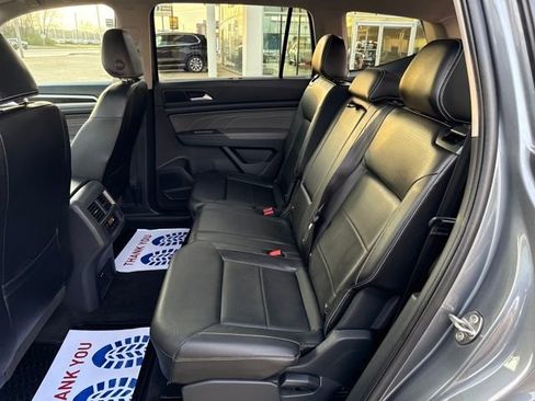 Used 2023 Volkswagen Atlas SE w/ Panoramic Sunroof Package image 20