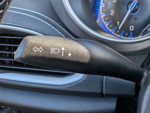 New 2026 Chrysler Pacifica Select AWD/4WD image 24