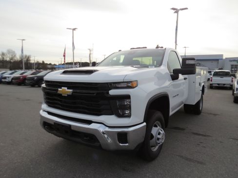 New 2024 Chevrolet Silverado 3500 W/T w/ WT Convenience Package image 24