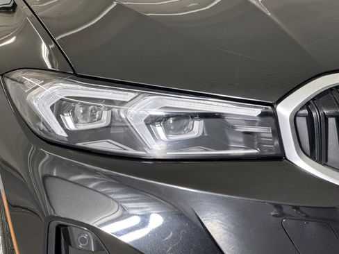 Used 2023 BMW 330i Sedan w/ Parking Assistance Package RWD image 11