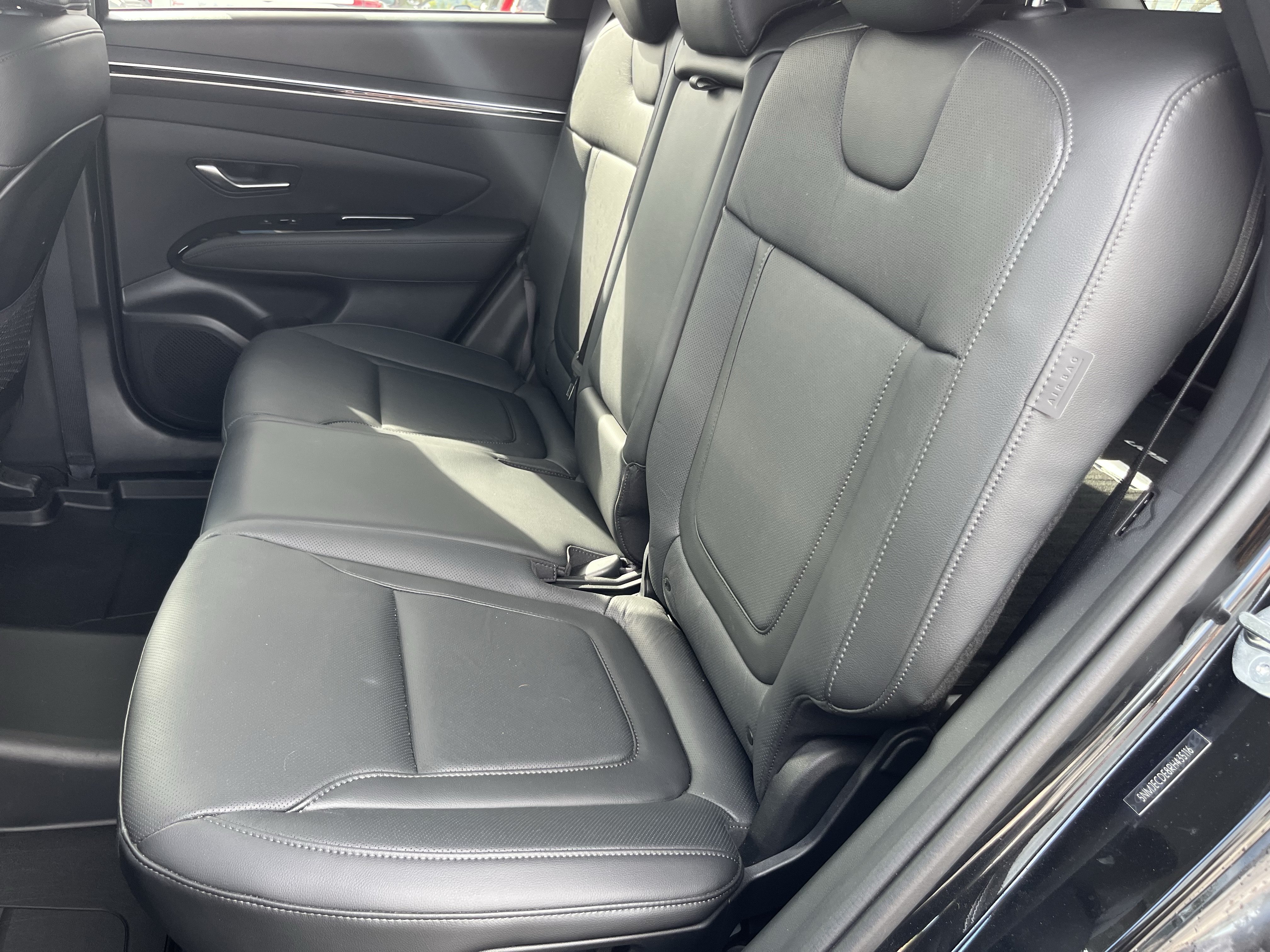 Used 2024 Hyundai Tucson Limited AWD/4WD image 23