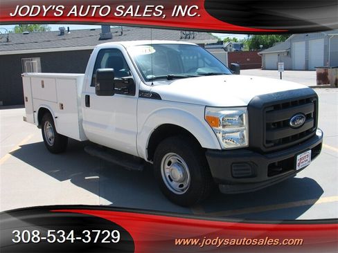 Used 2013 Ford F250 XL image 1