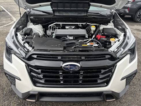 New 2026 Subaru Ascent Limited Bronze image 9