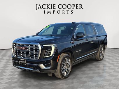 Used 2025 GMC Yukon XL Denali w/ Sun & Power Step Package