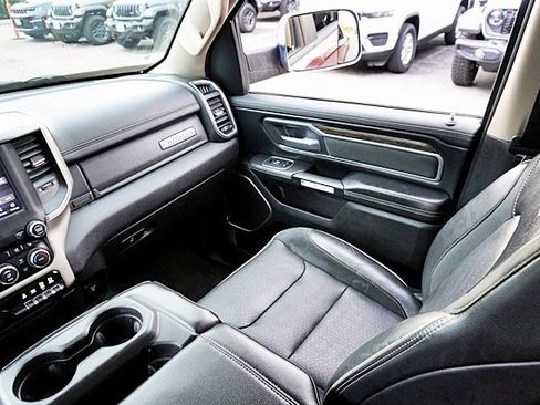 Used 2019 RAM 1500 Laramie image 22