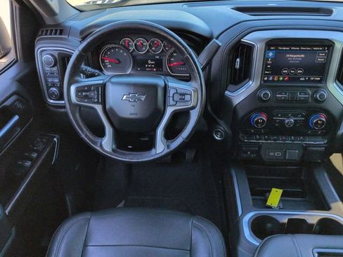 Used 2019 Chevrolet Silverado 1500 LT Trail Boss AWD/4WD image 16