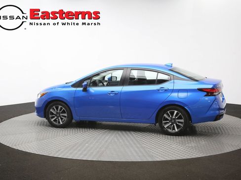 Used 2022 Nissan Versa SV FWD image 60