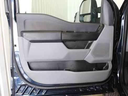 Used 2023 Ford F250 XL w/ XL Chrome Package RWD image 8