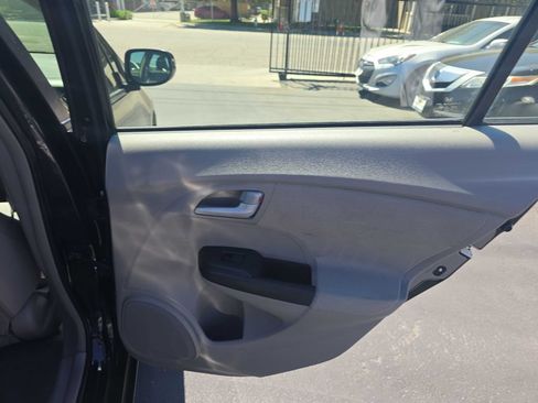 Used 2014 Honda Insight LX image 16