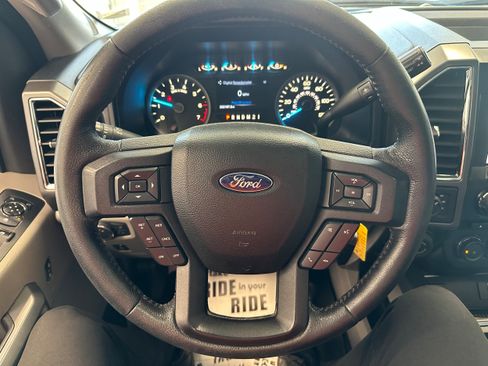 Used 2016 Ford F150 XLT w/ Equipment Group 302A Luxury AWD/4WD image 22