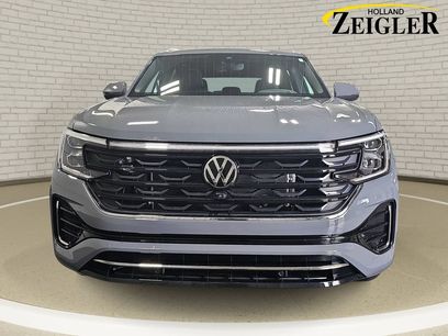 Used 2026 Volkswagen Atlas Cross Sport SEL Premium R-Line