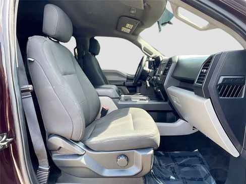 Used 2018 Ford F150 XL w/ Equipment Group 101A Mid AWD/4WD image 26