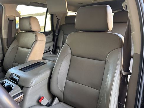 Used 2018 GMC Yukon SLT w/ Premium Edition image 15