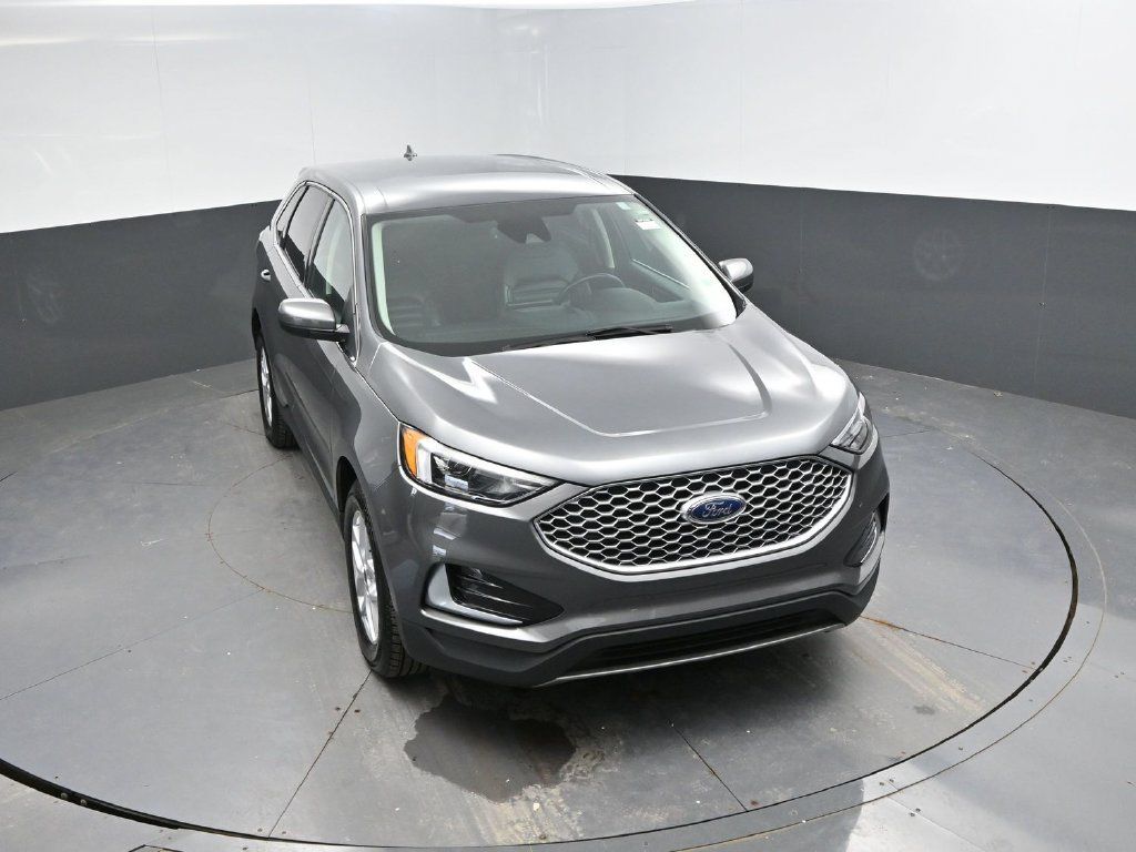 Used 2024 Ford Edge SEL AWD/4WD image 24
