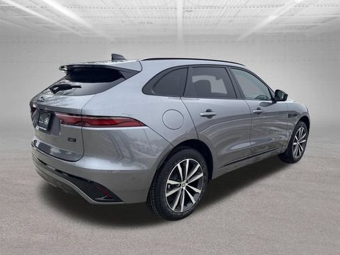 Used 2026 Jaguar F-PACE R-Dynamic S AWD/4WD image 7