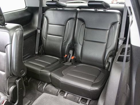 Used 2019 GMC Acadia SLT w/ Black Edition AWD/4WD image 22