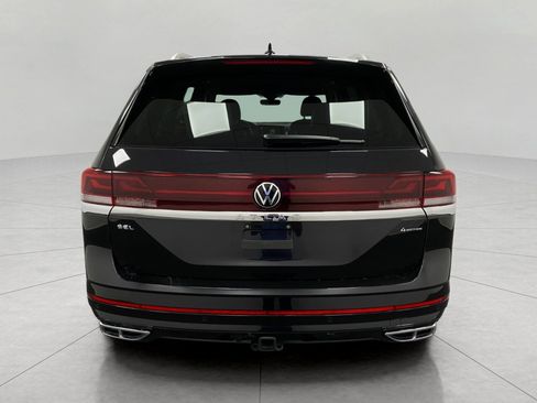 Certified 2025 Volkswagen Atlas SEL Premium R-Line AWD/4WD image 5