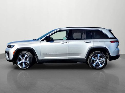 New 2026 Jeep Grand Cherokee Limited image 3
