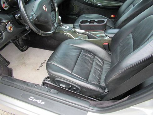 Used 2001 Porsche 911 Turbo AWD/4WD image 11