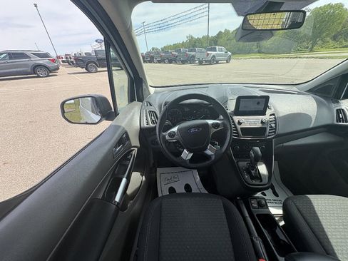 Used 2020 Ford Transit Connect XLT FWD image 16