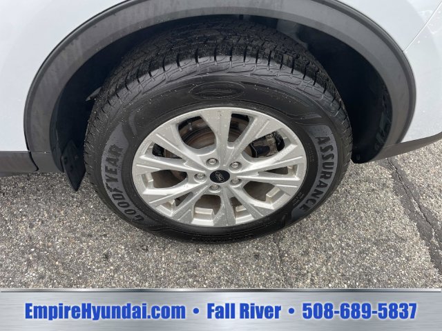 Used 2025 Ford Escape Active AWD/4WD image 13