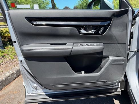 Used 2023 Honda CR-V EX-L image 11