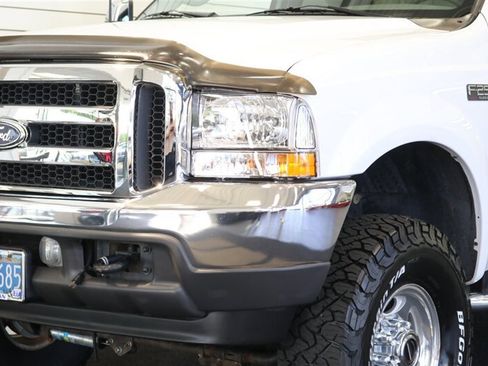Used 2002 Ford F250 XLT AWD/4WD image 12