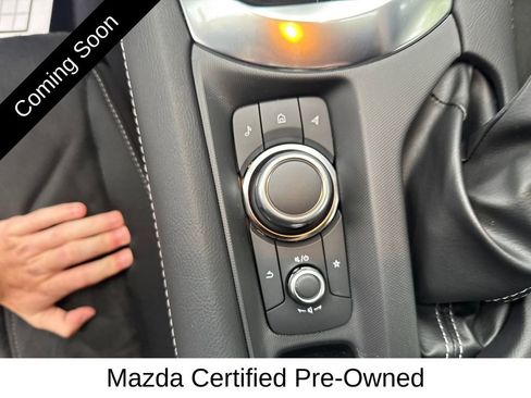 Used 2025 MAZDA MX-5 Miata Club w/ Appearance Package RWD image 36