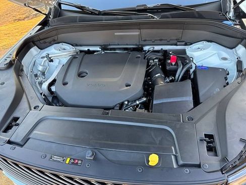 Certified 2026 Volvo XC90 B6 Core w/ Protection Package Premier AWD/4WD image 28