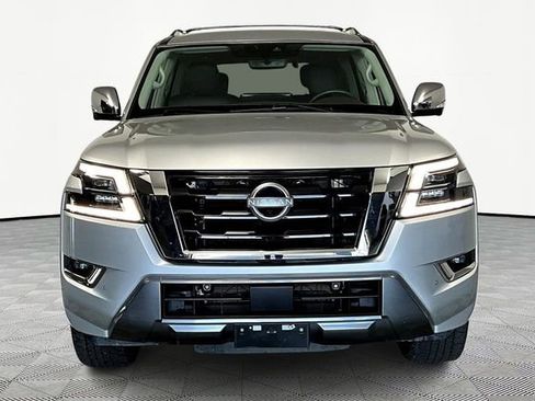 Used 2024 Nissan Armada Platinum w/ Captain's Chairs Package image 3