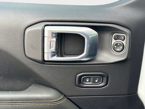 New 2026 Jeep Gladiator Sport image 20