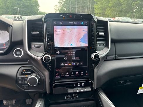 New 2026 RAM 1500 Big Horn AWD/4WD image 12