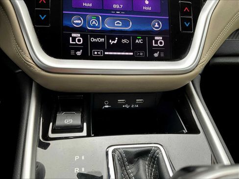 Used 2022 Subaru Outback Premium image 25