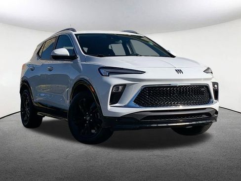 Certified 2024 Buick Encore GX Sport Touring w/ Comfort Package image 2