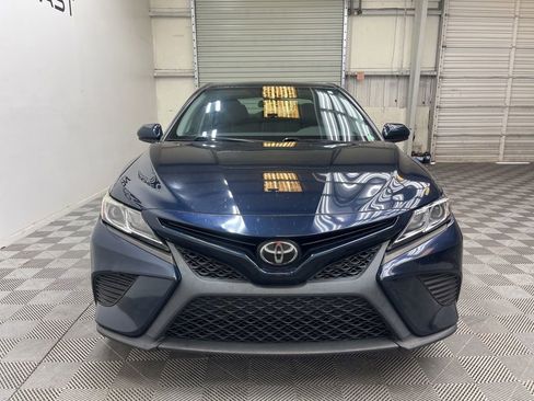 Used 2019 Toyota Camry SE FWD image 9