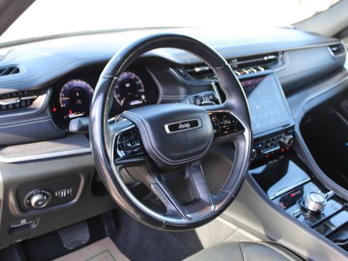 Used 2022 Jeep Grand Cherokee L Overland AWD/4WD image 33