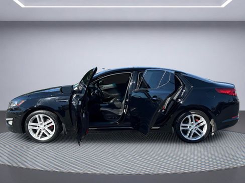 Used 2013 Kia Optima SX w/ Chrome Limited Pkg FWD image 11