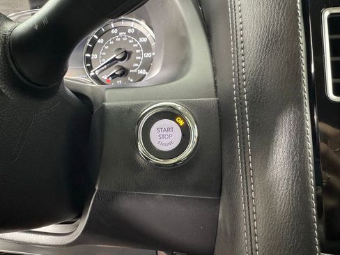 Used 2024 INFINITI QX80 Luxe image 22