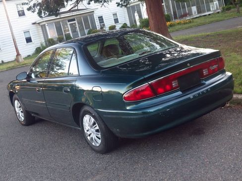 Used 2002 Buick Century Custom w/ Special Edition Pkg FWD image 30