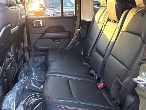New 2026 Jeep Wrangler Unlimited Rubicon image 16