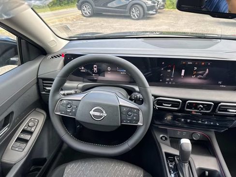 New 2026 Nissan Sentra SV w/ SV Convenience Package FWD image 16