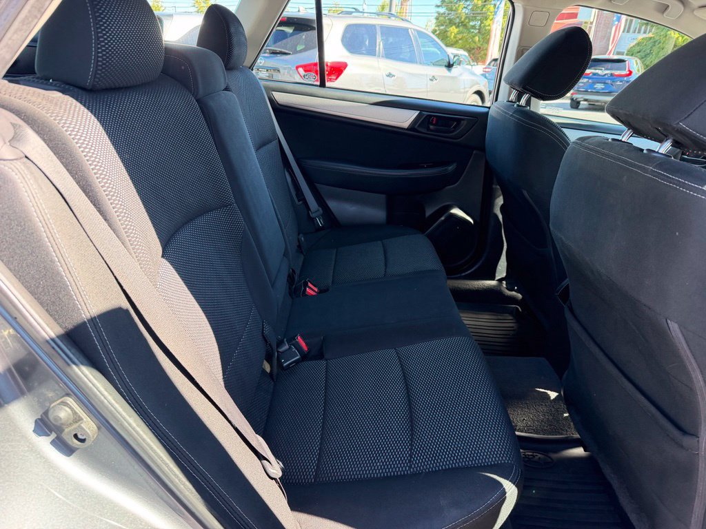 Used 2018 Subaru Outback 2.5i AWD/4WD image 25