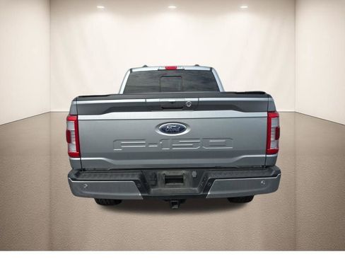 Used 2023 Ford F150 Lariat w/ Trailer Tow Package image 8