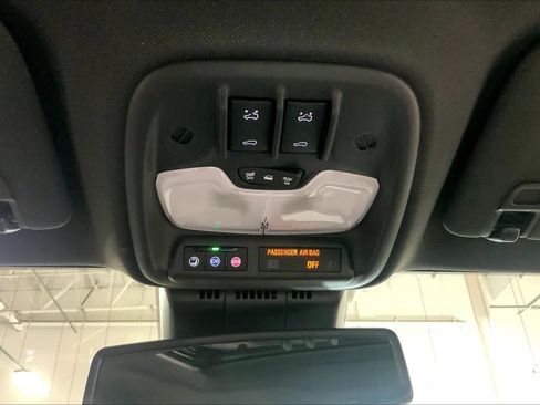 Used 2026 GMC Canyon Denali AWD/4WD image 34